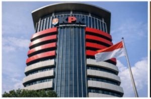 Berkas Lengkap, Bupati Bekasi Ade Kuswara dan Ayahnya Segera Disidang